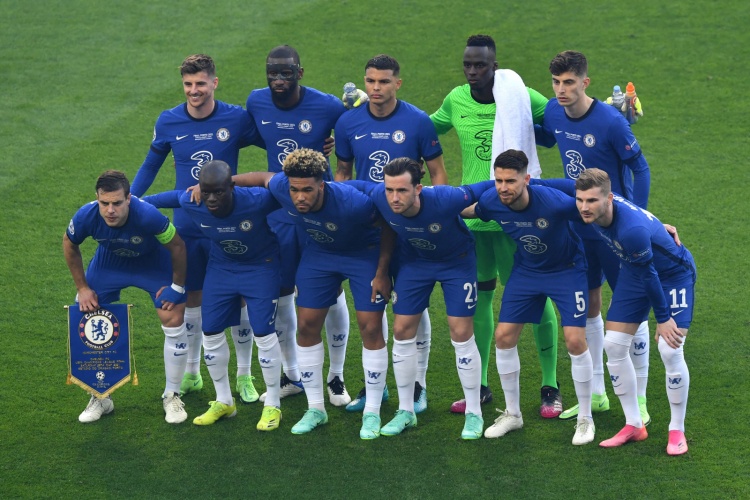 每体：阿劳霍缺席今日训练，巴萨相信今天的缺席影响不会太大（每体：阿劳霍未参加今天的训练，巴萨称影响有限）