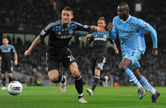 中超11月最佳球员候选：法比奥领衔，王燊超、吴曦、侯森在列（中超11月最佳球员候选出炉：法比奥领衔，王燊超、吴曦、侯森入选）