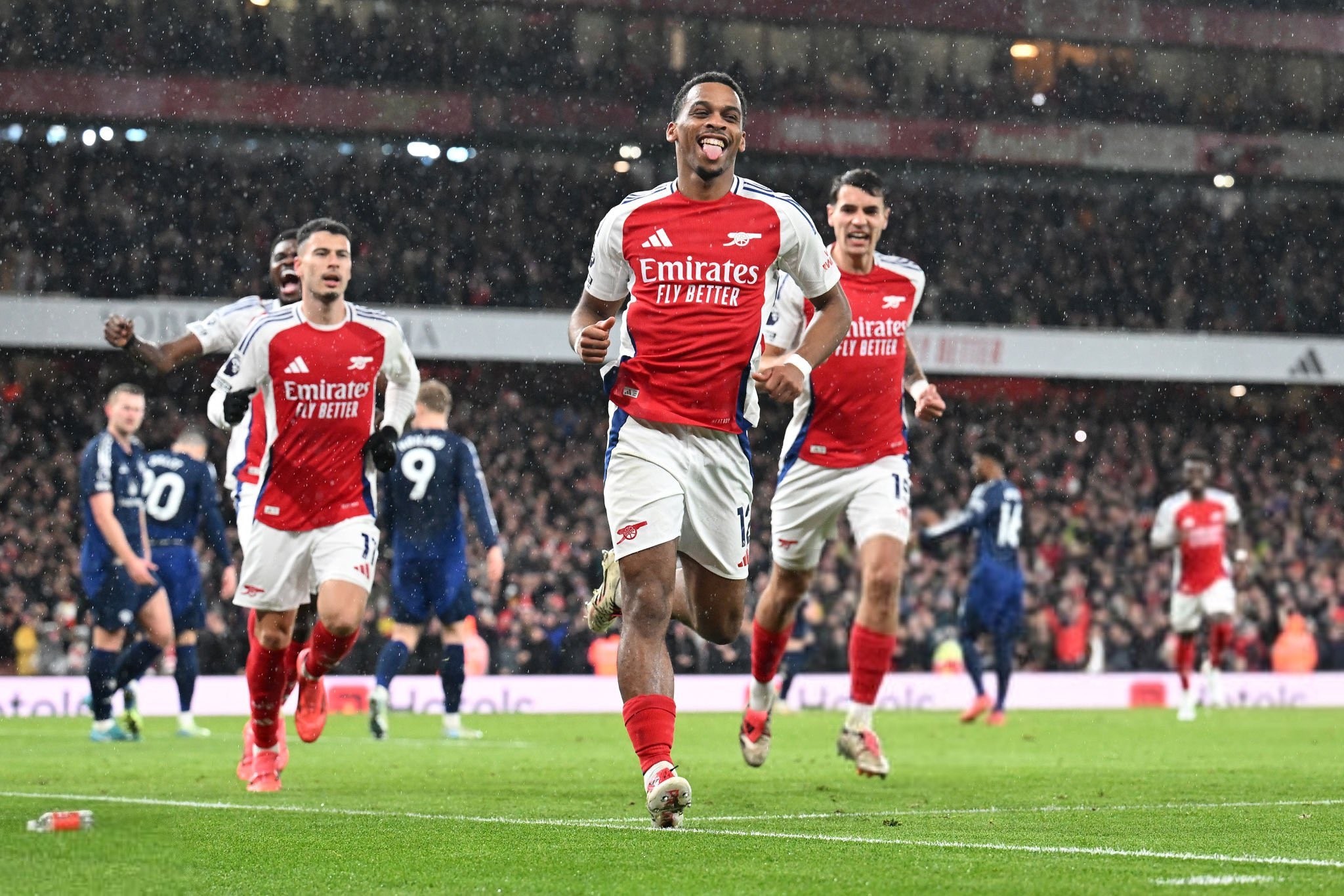 足球史上最不可思议的五大逆转（足坛史上五大惊天翻盘）