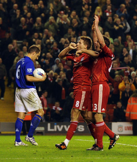 ESPN：邓弗里斯因伤缺席荷兰与波兰的世预赛（ESPN：邓弗里斯伤停，无缘荷兰对波兰的世预赛）