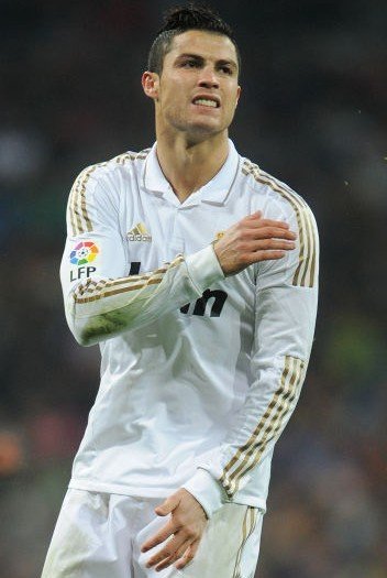 苗原：云南谈完克莱伯、卡约，目前正在安排恩里克、内内离队（苗原：云南已与克莱伯、卡约谈妥，正推进恩里克、内内离队）