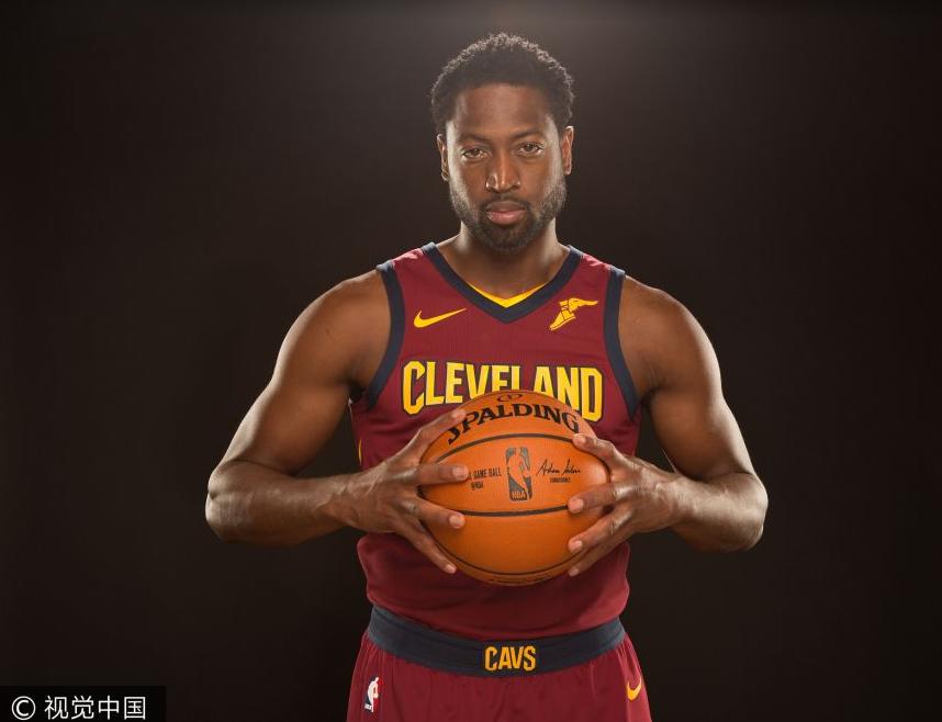 弗里克：亚马尔被换下后不高兴？很多球员都这样（弗里克谈亚马尔换下不悦：球员常有此反应）